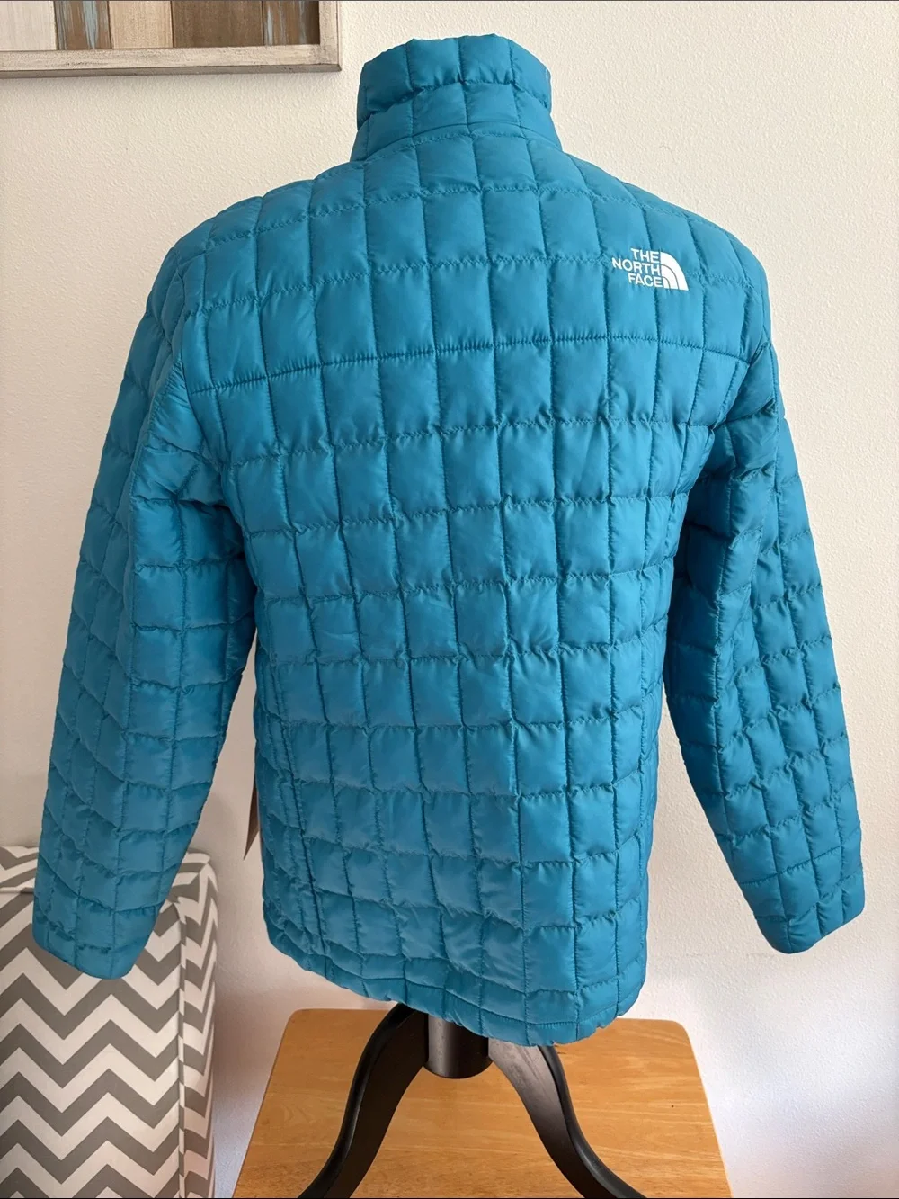 The North Face NWT Thermoball Insulated Teal Blue Quilted Puffer Jacket Size Med